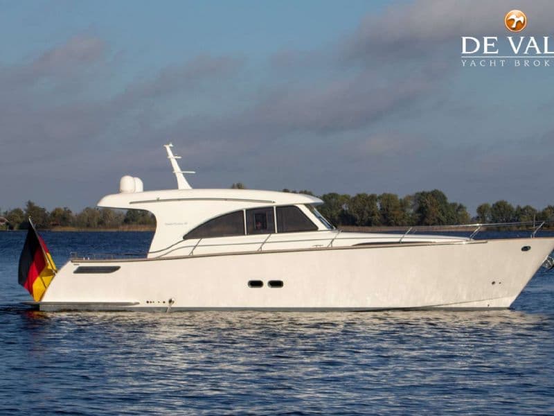 The Custom Comfort Cruiser 46 is a oneoff 2019 built vessel with all