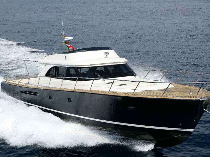 toy 68 yacht