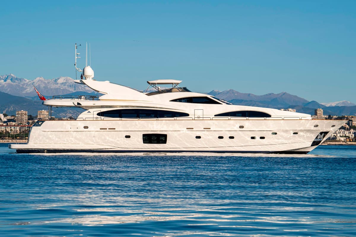 ASTONDOA 102 GLX