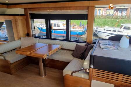 ABSOLUTE NAVETTA 58