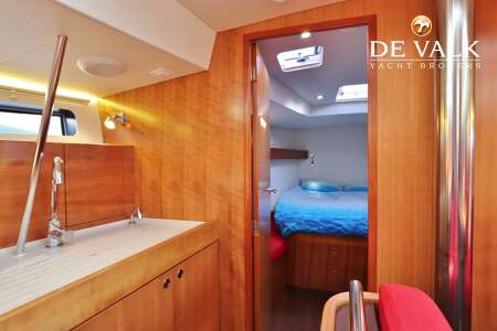 ALLURES 45 CENTERBOARD