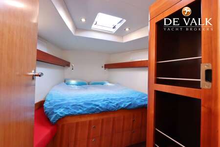 ALLURES 45 CENTERBOARD