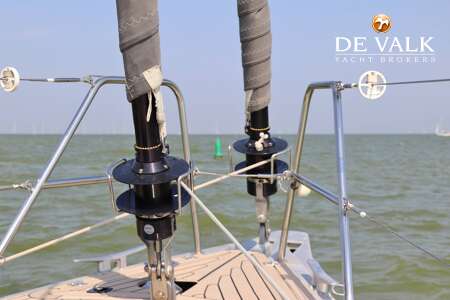 ALLURES 45 CENTERBOARD