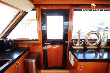 APOLLO DE LUXE 66 FLYBRIDGE-STABILIZERS