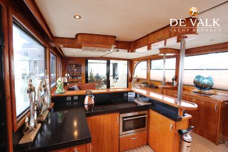 APOLLO DE LUXE 66 FLYBRIDGE-STABILIZERS