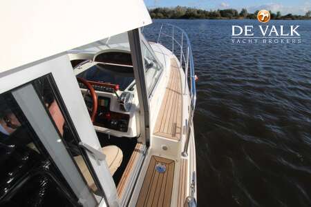 AQUADOR 32 C