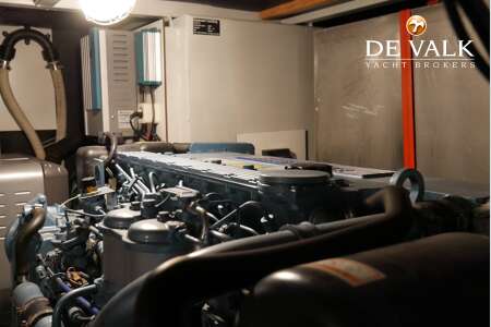 AQUANAUT UNICO 1500 PILOTHOUSE