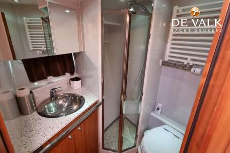 AQUANAUT UNICO 1500 PILOTHOUSE