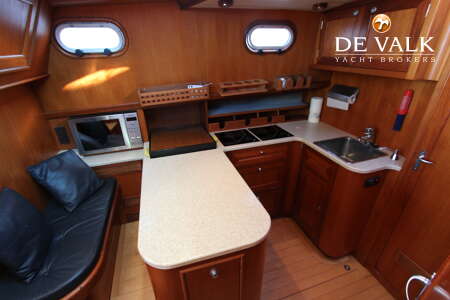 AQUASTAR 38