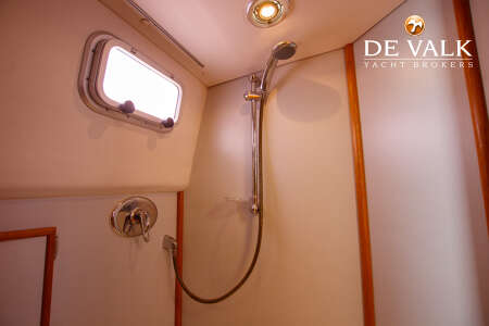 AQUASTAR 38