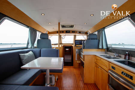 AQUASTAR 38