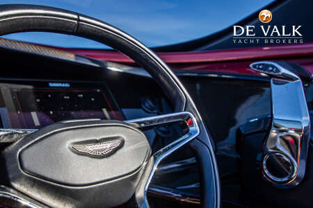 ASTON MARTIN AM37