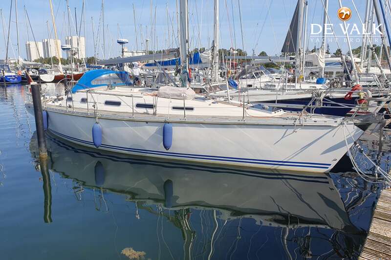 ATHENA 44