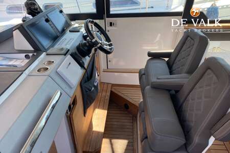 AXOPAR 37 CABIN