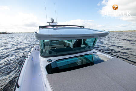 AXOPAR 37 XC CROSS CABIN BRABUS LINE