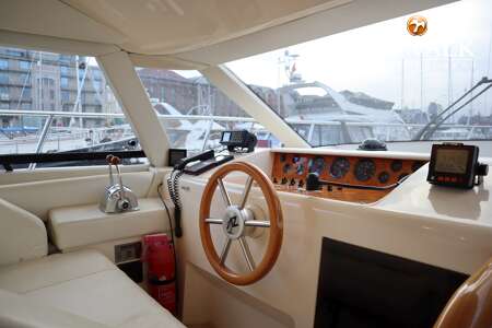 AZIMUT 36 FLY