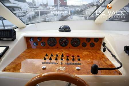AZIMUT 36 FLY