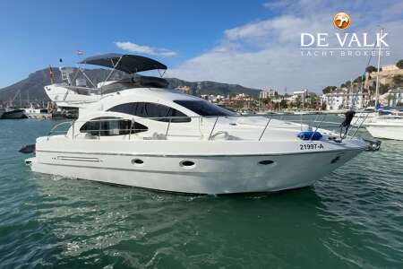 AZIMUT 42 FLY motor yacht for sale