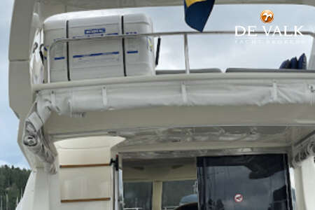 AZIMUT 42 FLY