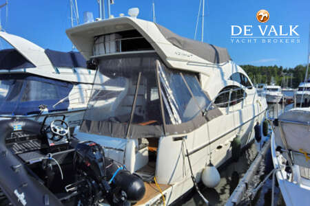 AZIMUT 42 FLY