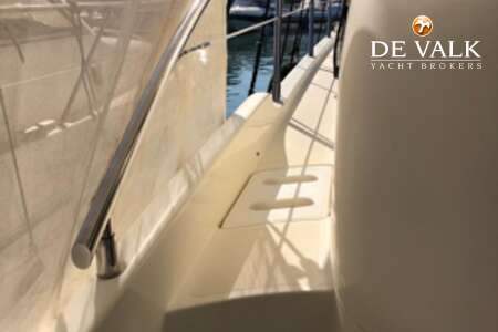 AZIMUT 46