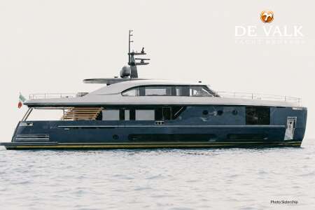 AZIMUT MAGELLANO 30M width=