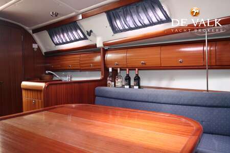 BAVARIA 32 CRUISER
