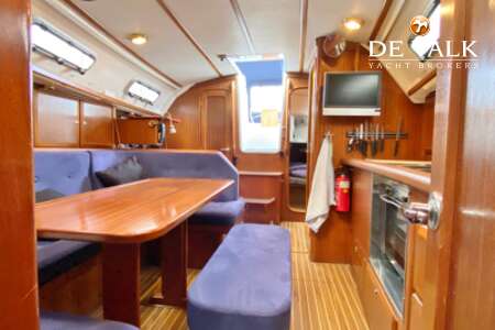 BAVARIA 35 HOLIDAY