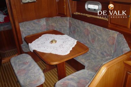 BAVARIA 35 HOLIDAY