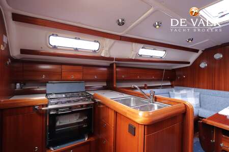 BAVARIA 36-2 CUSTOM LINE