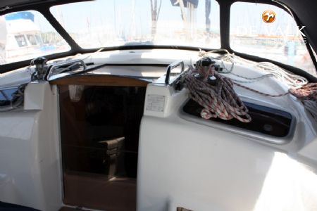 BAVARIA 37-2 CRUISER