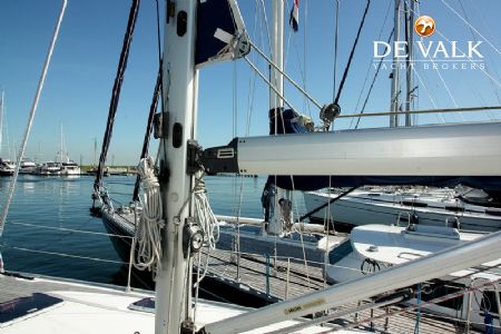 BAVARIA 37-3