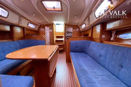 BAVARIA 37 CRUISER