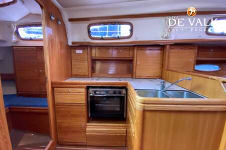 BAVARIA 37 CRUISER