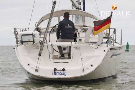 BAVARIA 37 CRUISER