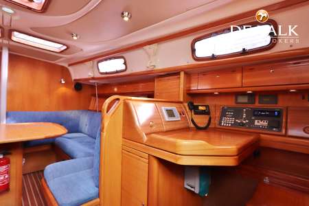 BAVARIA 37 CRUISER