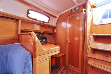BAVARIA 37 CRUISER