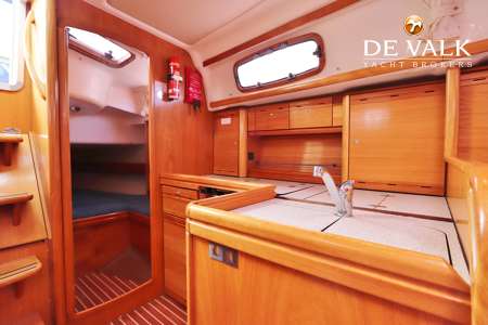 BAVARIA 37 CRUISER