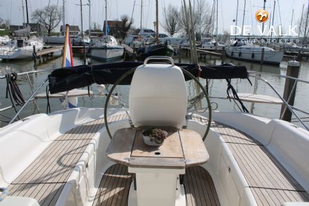 BAVARIA 37 CRUISER