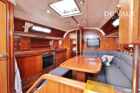 BAVARIA 37 CRUISER