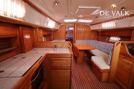 BAVARIA 37 CRUISER