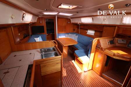 BAVARIA 37 CRUISER