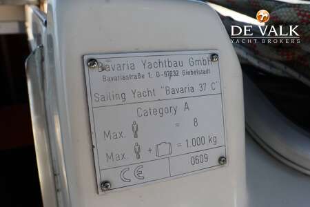 BAVARIA 37 CRUISER