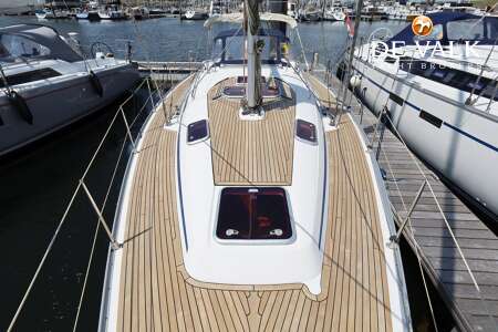 BAVARIA 38 CRUISER