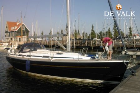 BAVARIA 38.3 CUSTOM LINE
