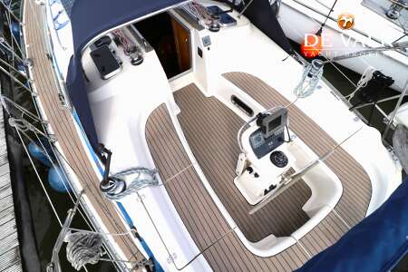 BAVARIA 40