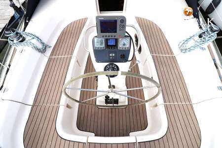 BAVARIA 40