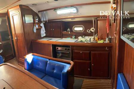 BAVARIA 41 HOLIDAY