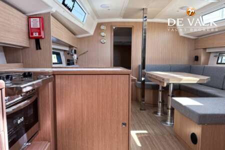 BAVARIA C42