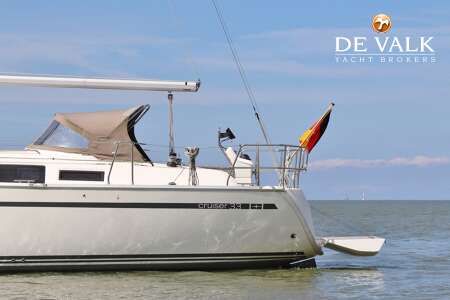 BAVARIA CRUISER 33
